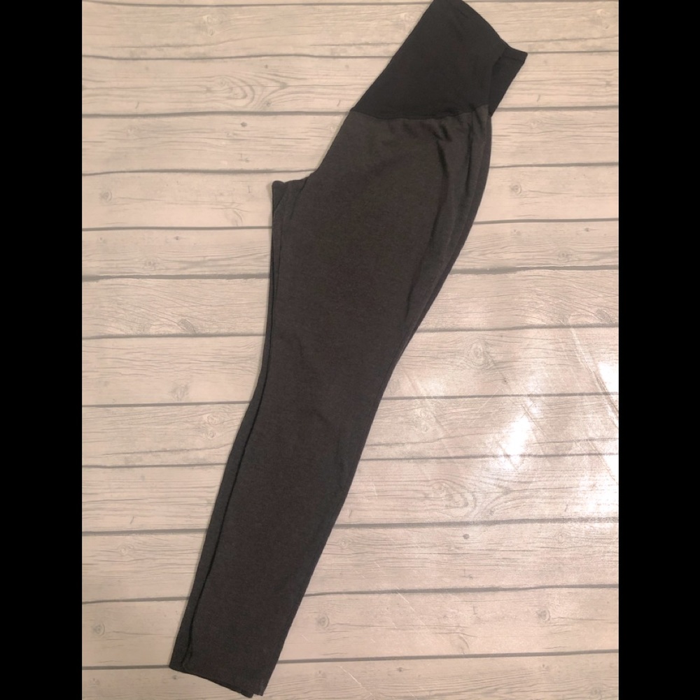 Gray full panel maternity leggings